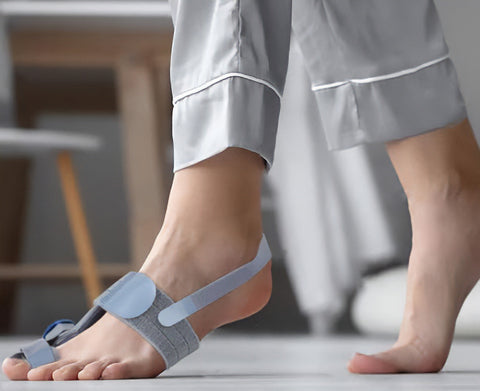 Ortolin Éjszakai Bütyökvédő és Lábujj Korrigáló Sín